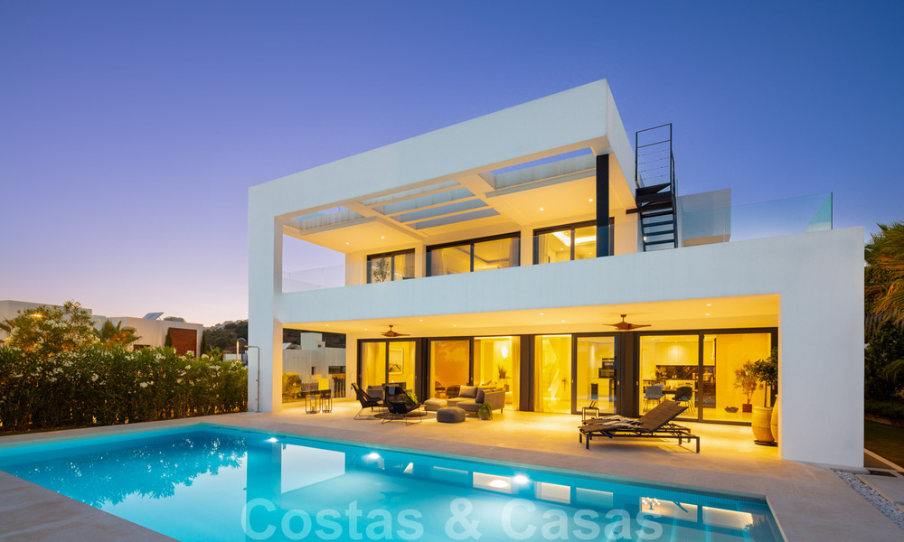 Ready to move in modern luxury villa for sale in a gated residential area in Nueva Andalucia, Marbella 35123