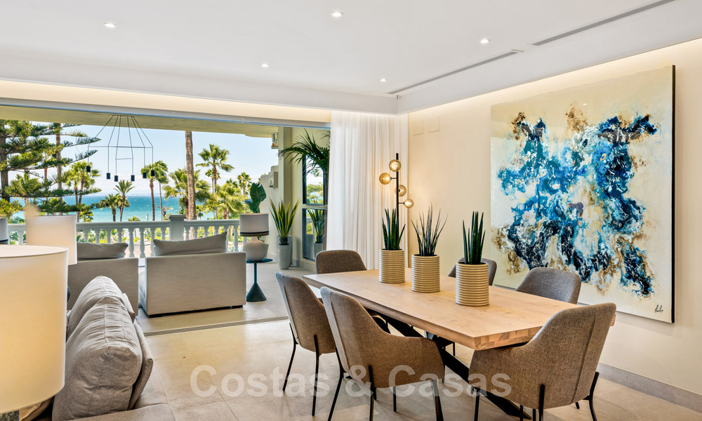 Exclusive apartment for sale with sea views in a frontline beach complex on the New Golden Mile, Marbella - Estepona 35539