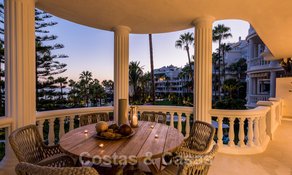 New on the market! Exclusive apartment for sale with sea views in a frontline beach complex on the New Golden Mile, Marbella - Estepona 35555