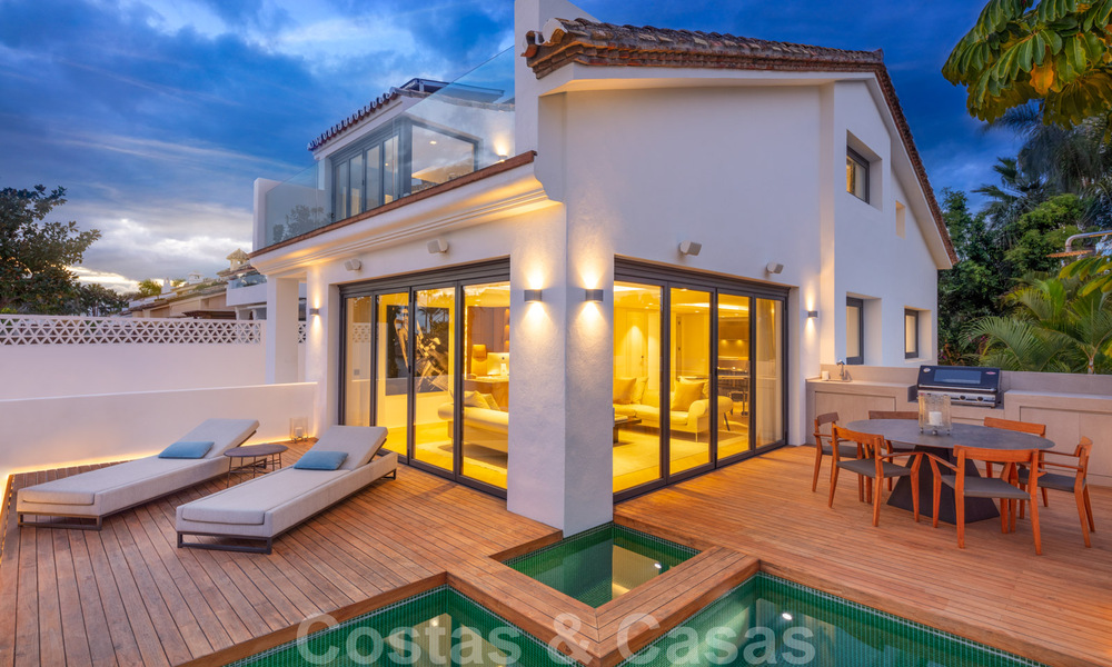 Second line beach luxury villa for sale in Puente Romano, Golden Mile, Marbella 35612