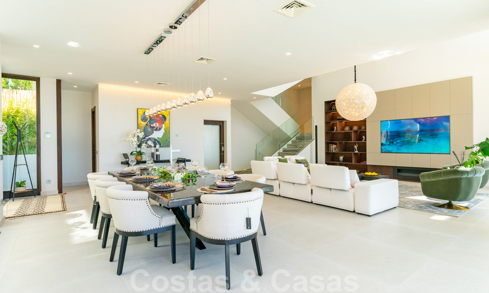 Ready to move in, new modern villa for sale with sea views from all levels in a five star golf resort in Marbella - Benahavis 35729