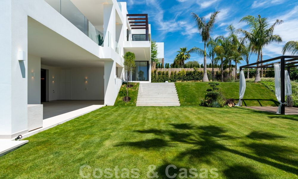 Ready to move in, new modern villa for sale with sea views from all levels in a five star golf resort in Marbella - Benahavis 35760