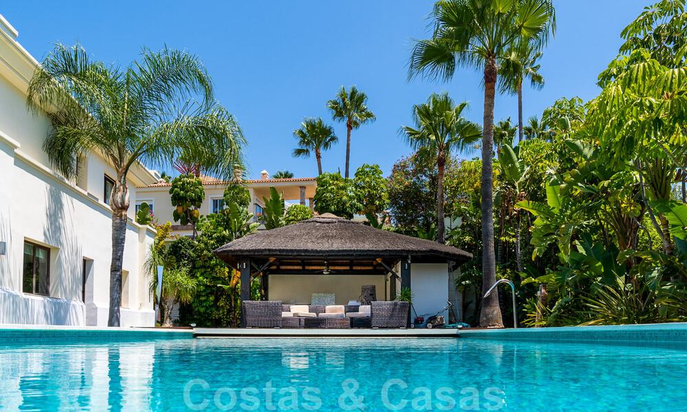Move in ready - luxury villa for sale, frontline golf in Benahavis - Marbella 35808