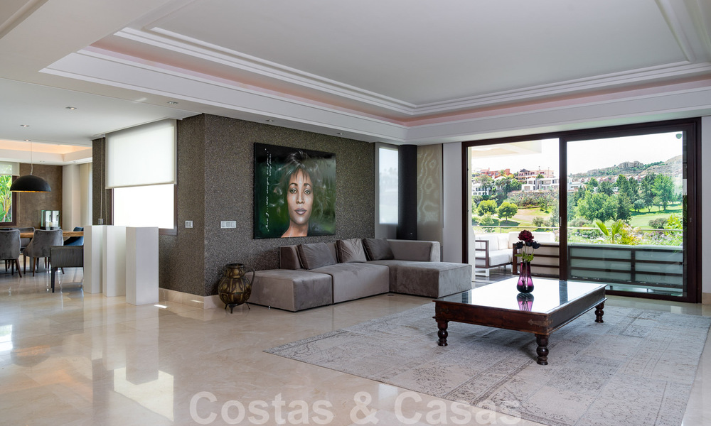 Move in ready - luxury villa for sale, frontline golf in Benahavis - Marbella 35812