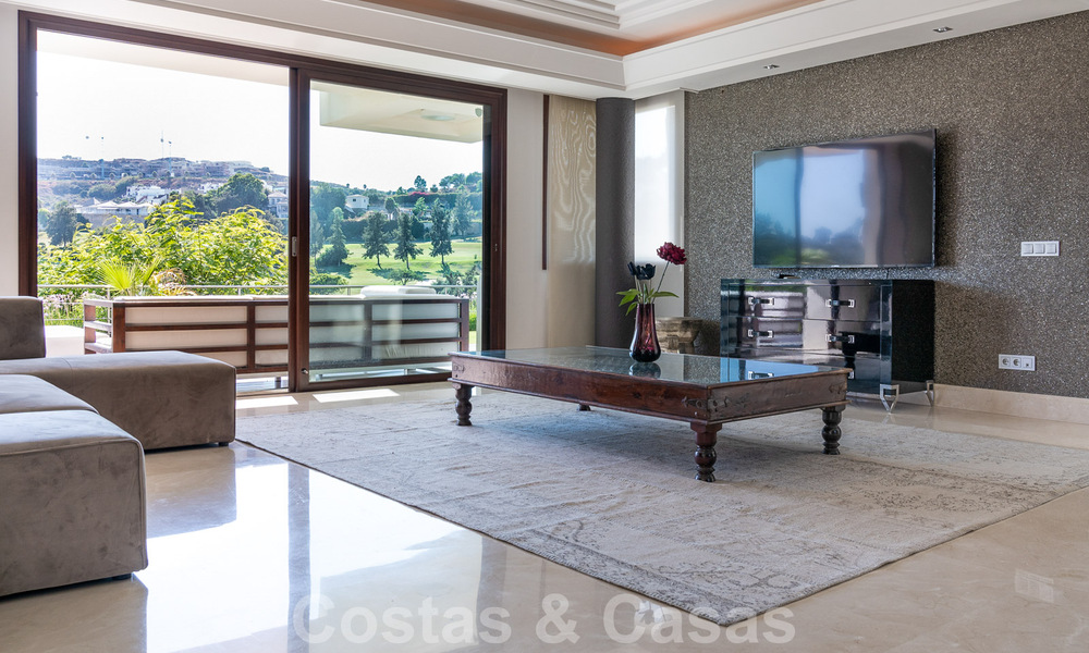 Move in ready - luxury villa for sale, frontline golf in Benahavis - Marbella 35814