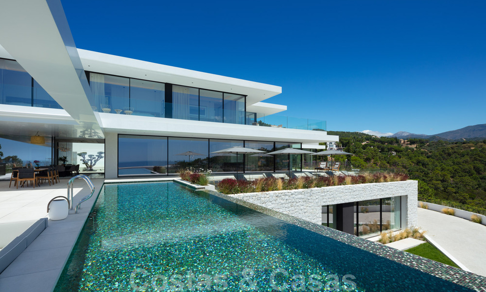 Sensational new modern luxury villa for sale with sea views in the gated El Madroñal in the Marbella area - Benahavis 35904