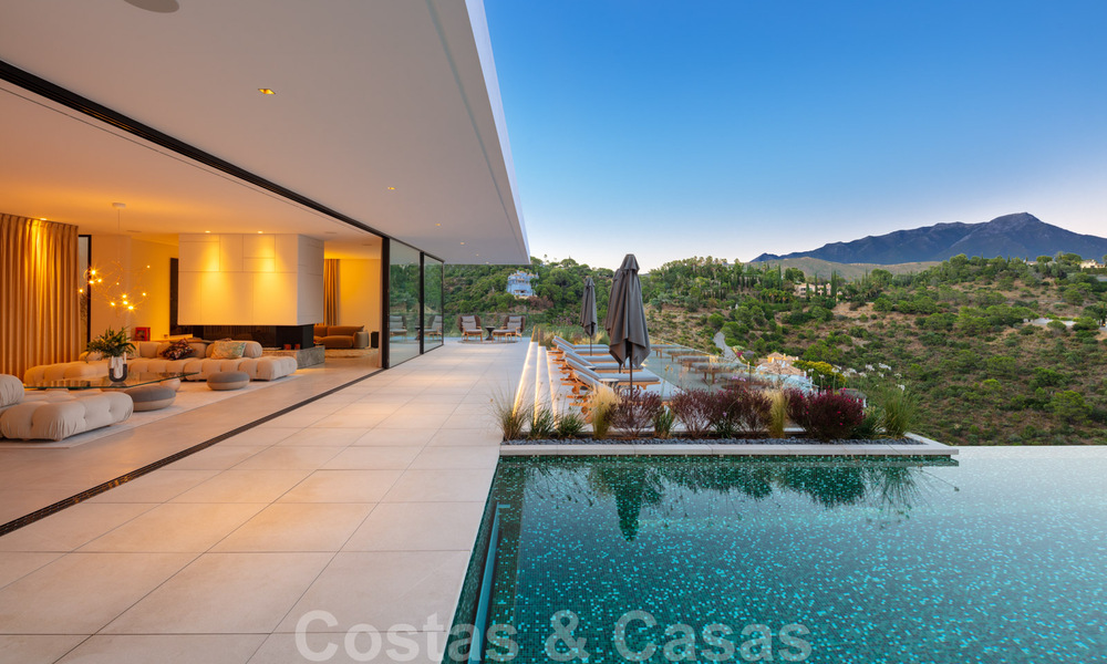 Sensational new modern luxury villa for sale with sea views in the gated El Madroñal in the Marbella area - Benahavis 35934