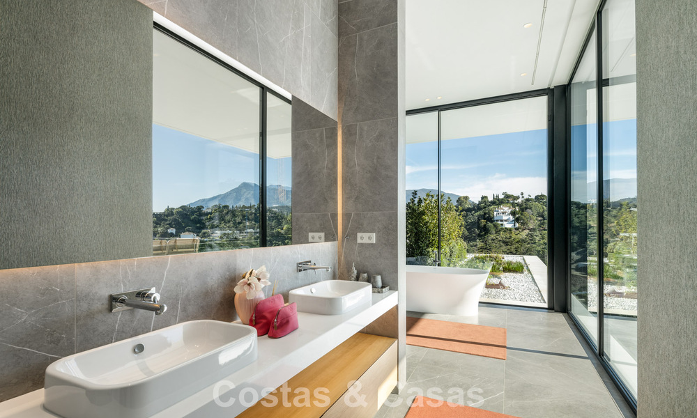 Sensational modern luxury villa for sale with sea views in the gated El Madroñal in the Marbella area - Benahavis 779450