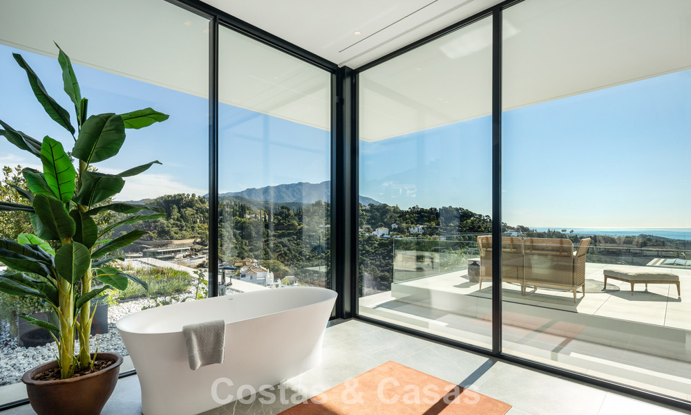 Sensational modern luxury villa for sale with sea views in the gated El Madroñal in the Marbella area - Benahavis 779451
