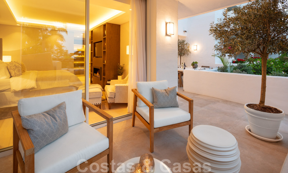 Luxuriously renovated 4-bedroom apartment for sale in Puente Romano - Golden Mile, Marbella 35967