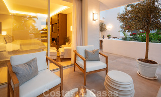 Luxuriously renovated 4-bedroom apartment for sale in Puente Romano - Golden Mile, Marbella 35967 