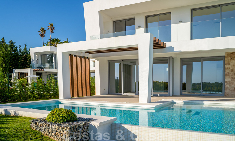 Ready to move in, modern villa in a gated community with stunning sea views for sale in East Marbella 36041