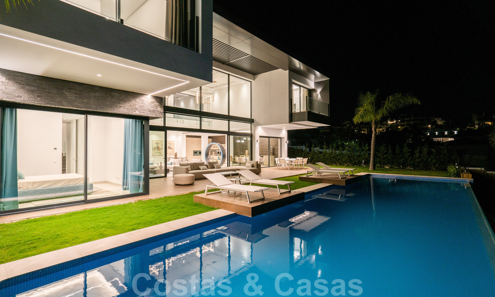 Ready to move in, brand new modern designer villa with stunning views for sale in Marbella - Benahavis 36046