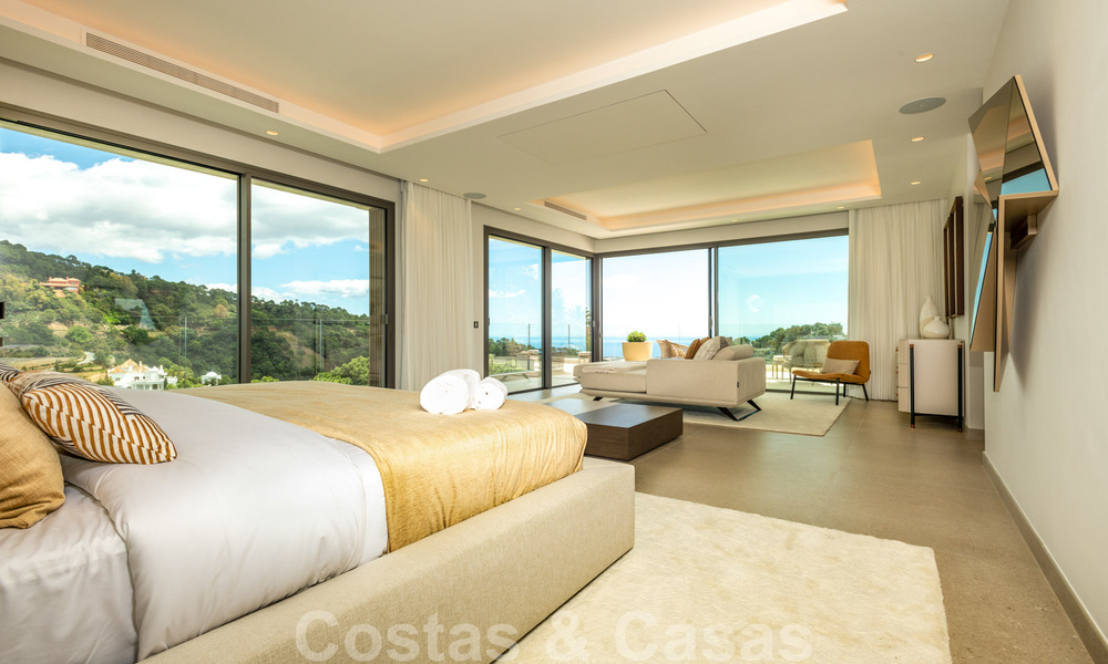 New build luxury villa for sale with sea views in the exclusive La Zagaleta Golf Resort, Benahavis - Marbella. Ready to move in. 40142