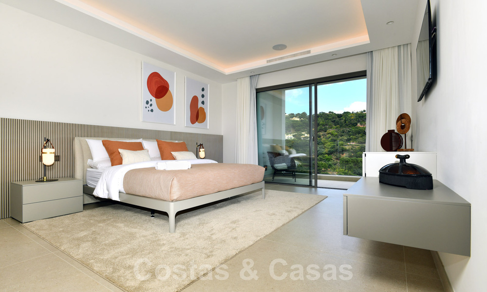 New build luxury villa for sale with sea views in the exclusive La Zagaleta Golf Resort, Benahavis - Marbella. Ready to move in. 40148