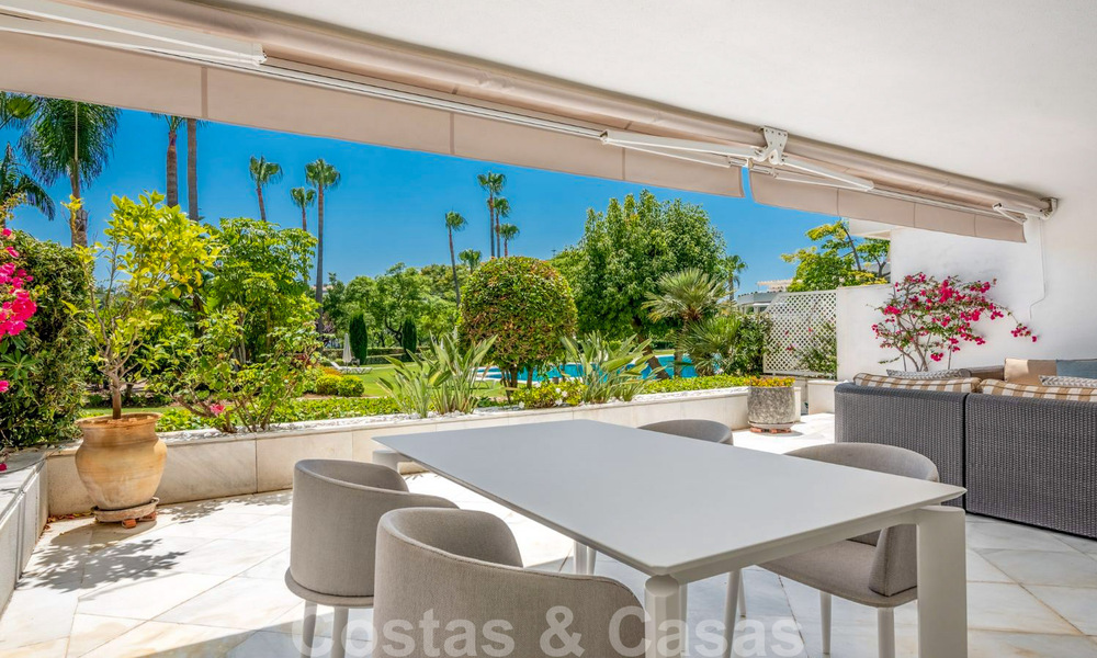 Renovated 3-bedroom luxury apartment for sale, frontline golf Las Brisas in Nueva Andalucia, Marbella 36097
