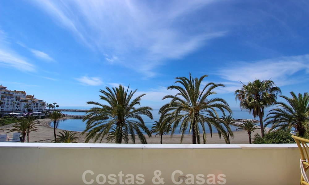 Apartment for sale with open sea views in the iconic frontline beach complex Gray D'Albion in Puerto Banus, Marbella 36239