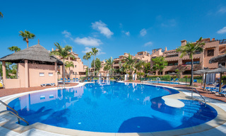 5 bedroom penthouse for sale on the beach side of the New Golden Mile, between Marbella and Estepona 36274 