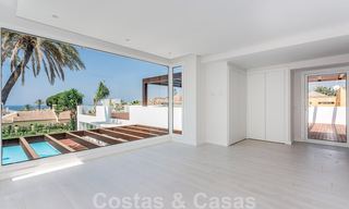 Modern beachside villa for sale in East Marbella with sea views, a stone's throw away from beautiful and cozy beaches 36483 