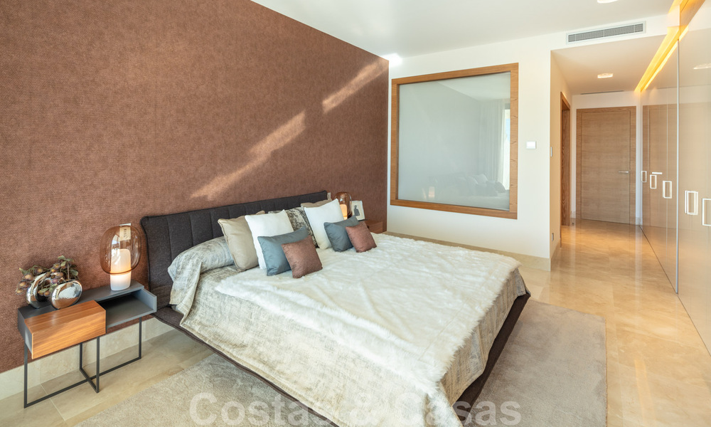 For sale in La Reserva de Sierra Blanca in Marbella: modern apartments and penthouses 36753