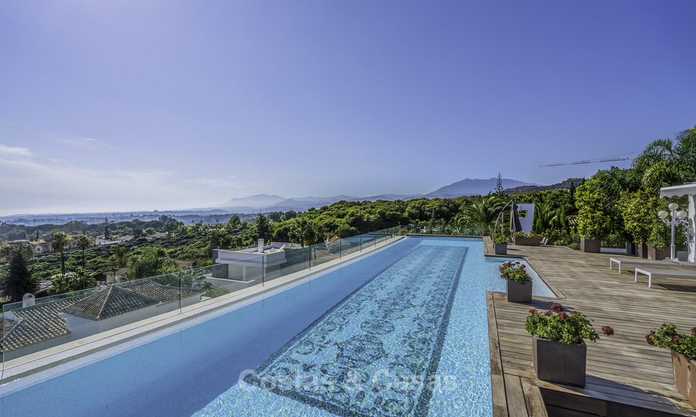 For sale in La Reserva de Sierra Blanca in Marbella: modern apartments and penthouses 36779