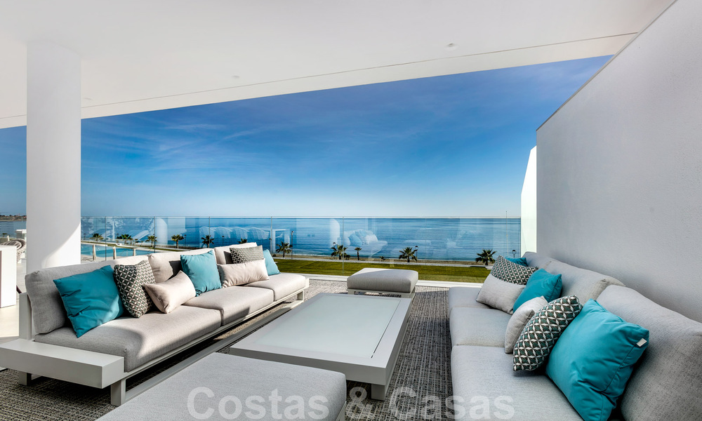 Sleek modern, luxury frontline beach apartment for sale in Emare, on the New Golden Mile, between Marbella and Estepona 36943