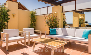 Contemporary and renovated frontline beach Penthouse for sale with 4 bedrooms and stunning sea views on the New Golden Mile between Marbella and Estepona 36925 