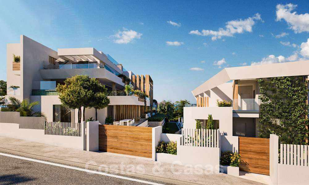New innovative luxury apartments for sale directly on the golf course and with sea views in Cabopino, East Marbella 37100
