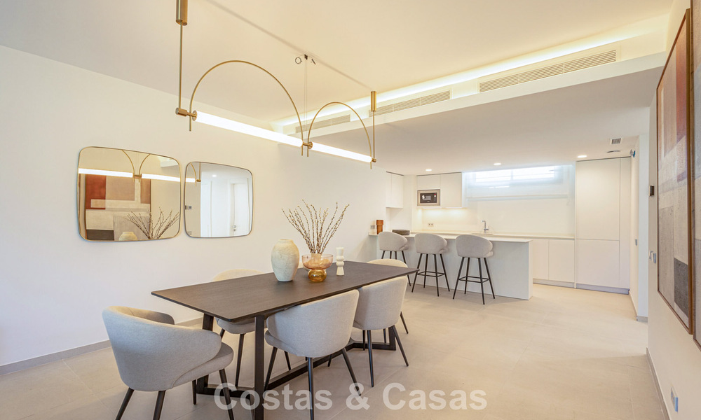 Frontline Golf, modern luxurious apartments for sale, walking distance to amenities in Guadalmina and San Pedro in Marbella 806671
