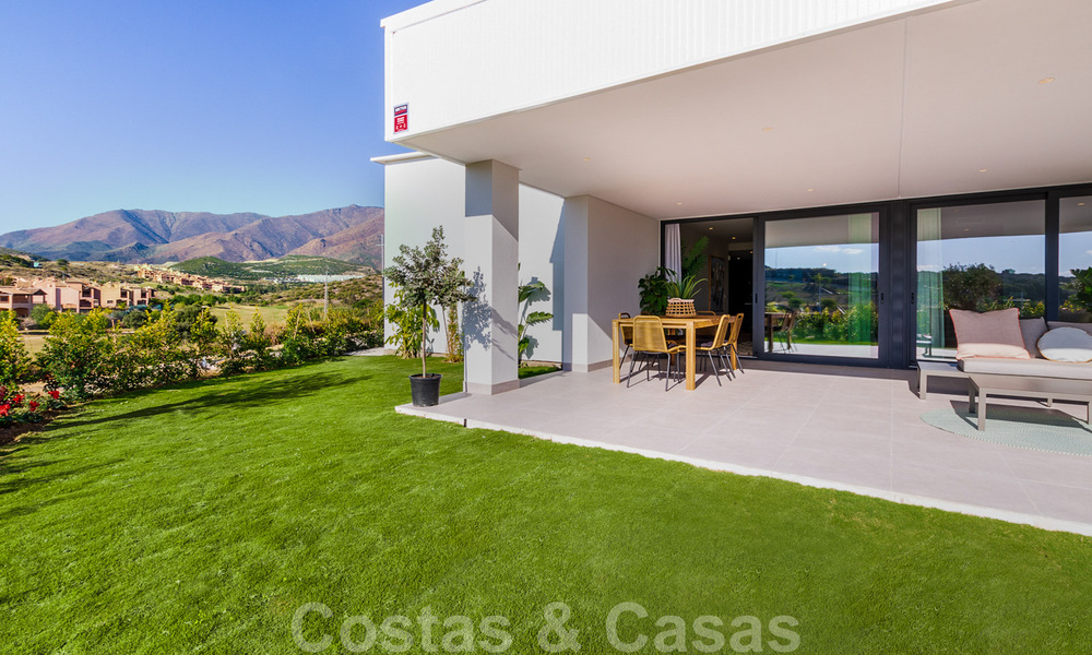 New development with luxury apartments for sale offering panoramic views to the sea and a golf course in Estepona 37422