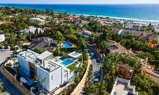 Move in ready, new modern design villa for sale in highly sought-after beachside urbanisation just east of Marbella centre 37570 