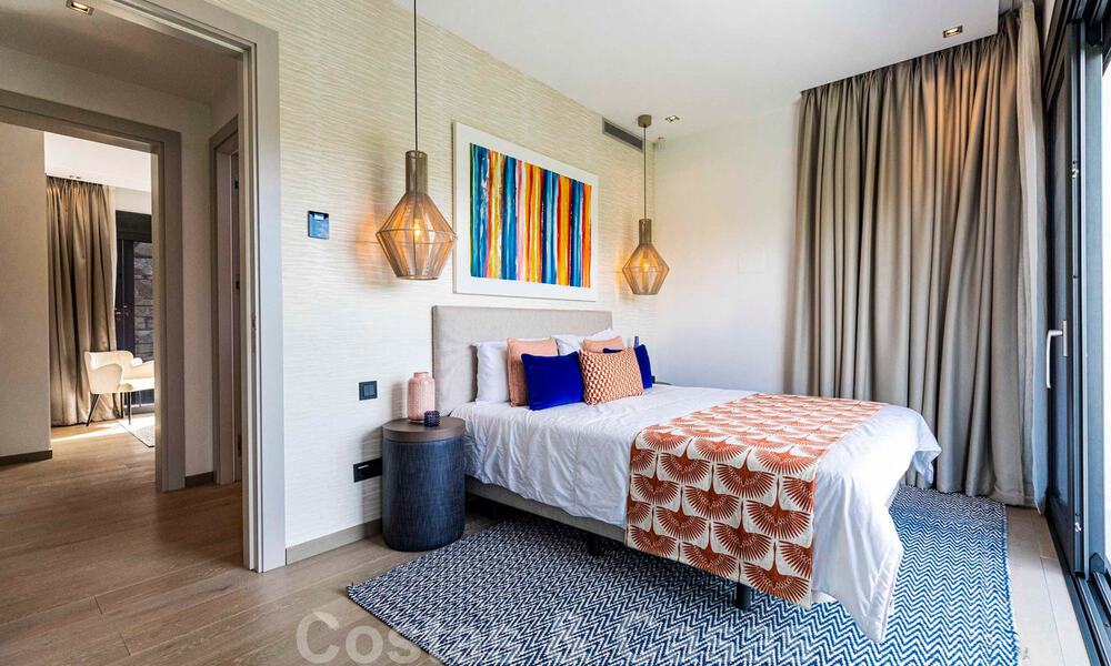 Ready to move into, modern luxury villa for sale, frontline golf in Benahavis - Marbella 37642