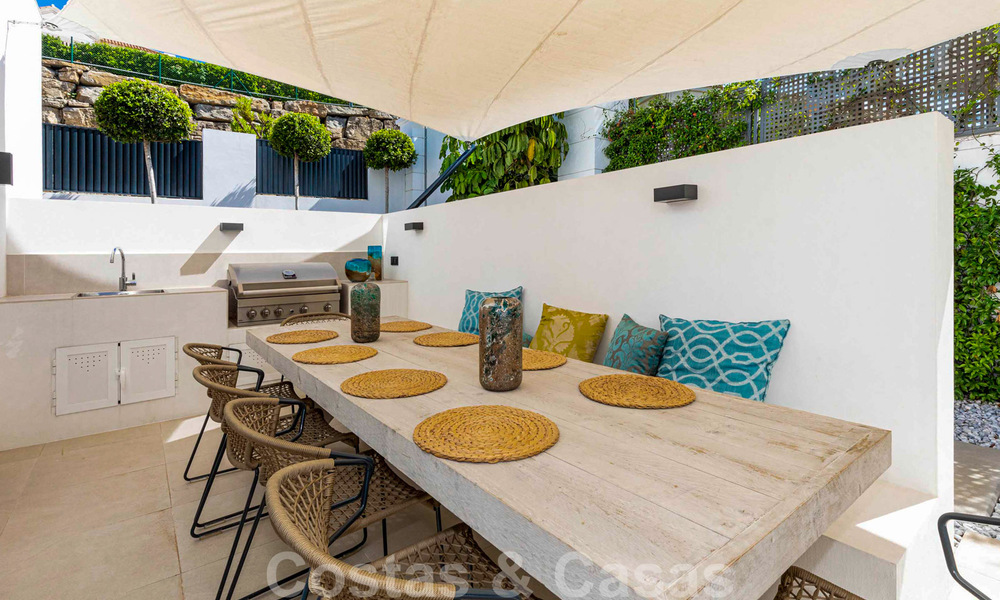 Ready to move into, modern luxury villa for sale, frontline golf in Benahavis - Marbella 37671