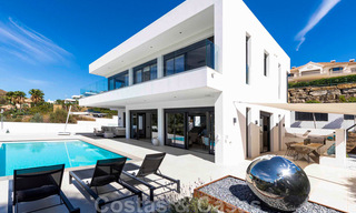 Ready to move into, modern luxury villa for sale, frontline golf in Benahavis - Marbella 37673 