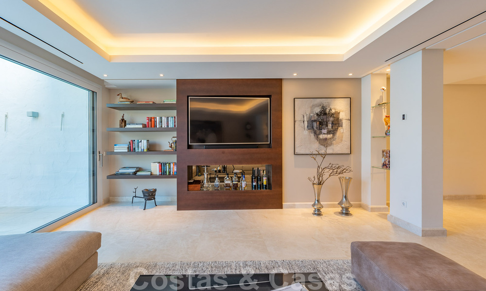 Contemporary refurbished frontline beach luxury penthouse for sale on the Golden Mile in Marbella 37687