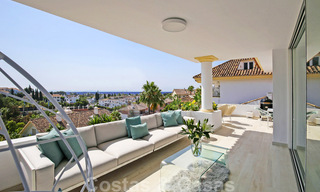 Luxury penthouse for sale with sea views in an exclusive complex, on the prestigious Golden Mile, Marbella 38398 