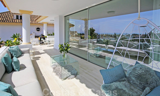 Luxury penthouse for sale with sea views in an exclusive complex, on the prestigious Golden Mile, Marbella 38399 
