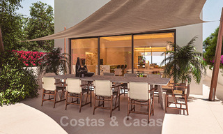 Beachfront new development. Ultra-luxury villas for sale in first line beach complex in Marbella 37826 