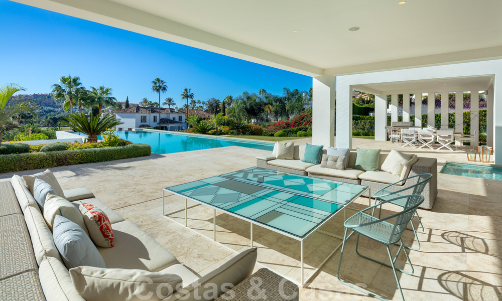 Phenomenal, contemporary, new luxury villa for sale in the heart of Nueva Andalucia's Golf Valley in Marbella. Highly reduced in price! 37909