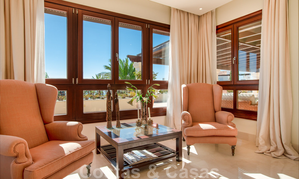 Stylish frontline beach penthouse for sale in Mediterranean style with sea views in Los Monteros, Marbella 38072