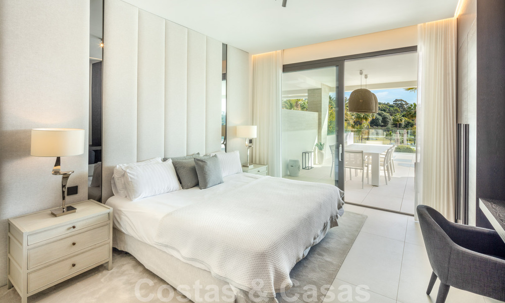 Ready to move in, magnificent, exclusive duplex apartment for sale in Marbella, Golden Mile 38161