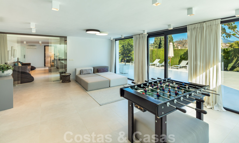 Elegant, very stylish luxury villa for sale in the heart of the Golf Valley in Nueva Andalucia in Marbella 38214