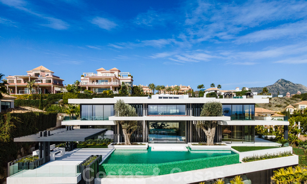 New, modern, majestic villa for sale, frontline golf with panoramic views in five-star golf resort in Marbella - Benahavis 38455