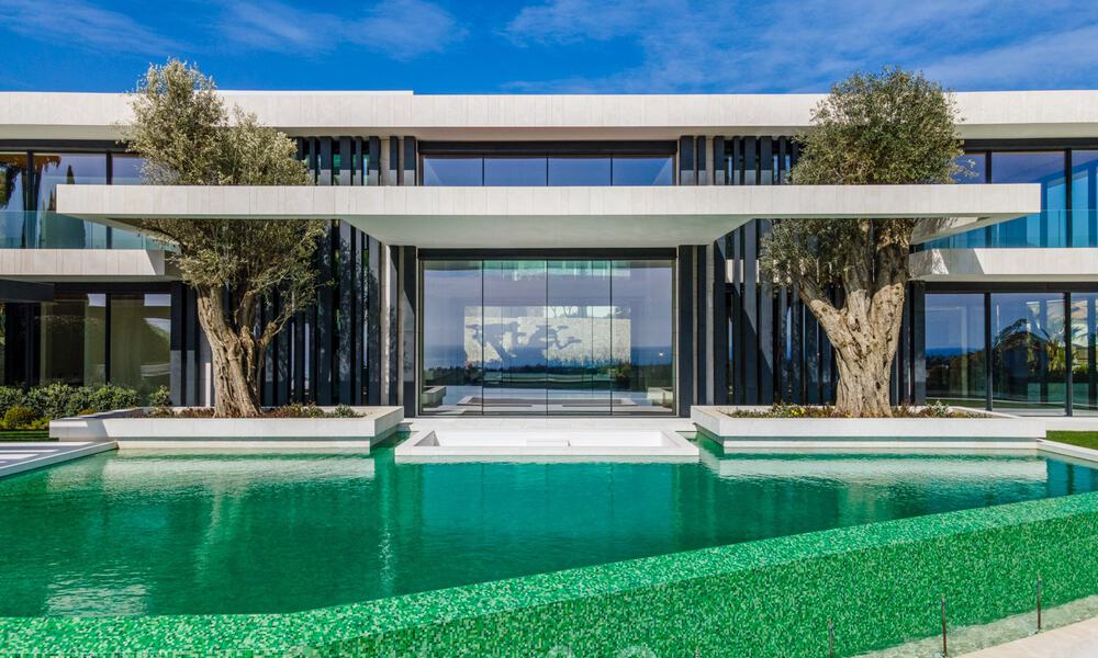 New, modern, majestic villa for sale, frontline golf with panoramic views in five-star golf resort in Marbella - Benahavis 38456