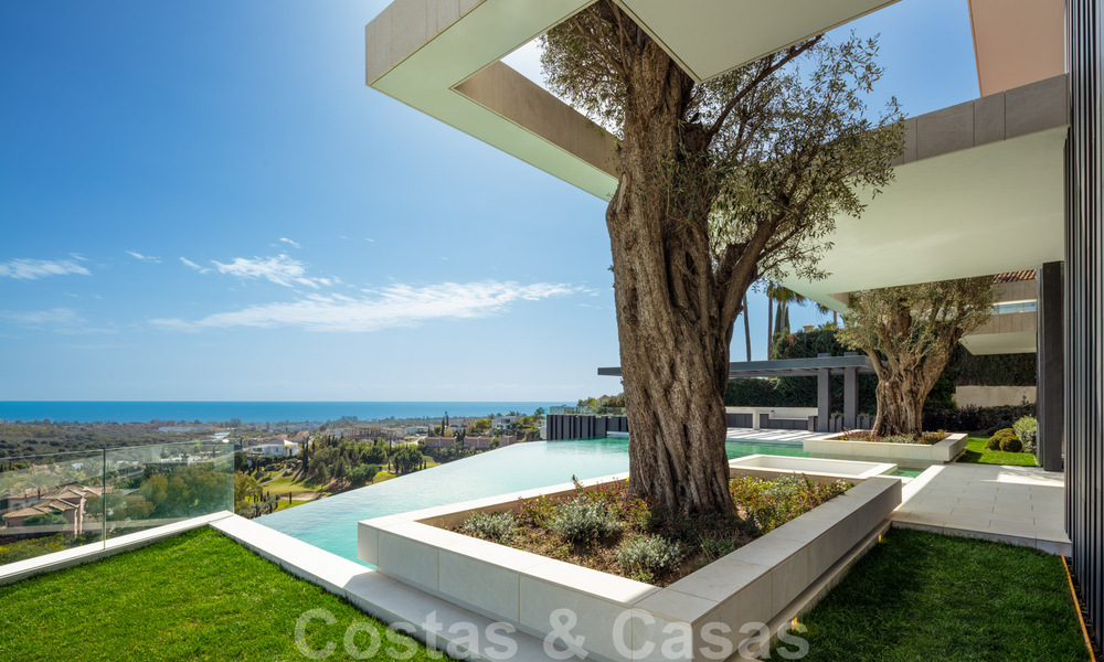 New, modern, majestic villa for sale, frontline golf with panoramic views in five-star golf resort in Marbella - Benahavis 38474