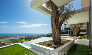 New, modern, majestic villa for sale, frontline golf with panoramic views in five-star golf resort in Marbella - Benahavis 38474 