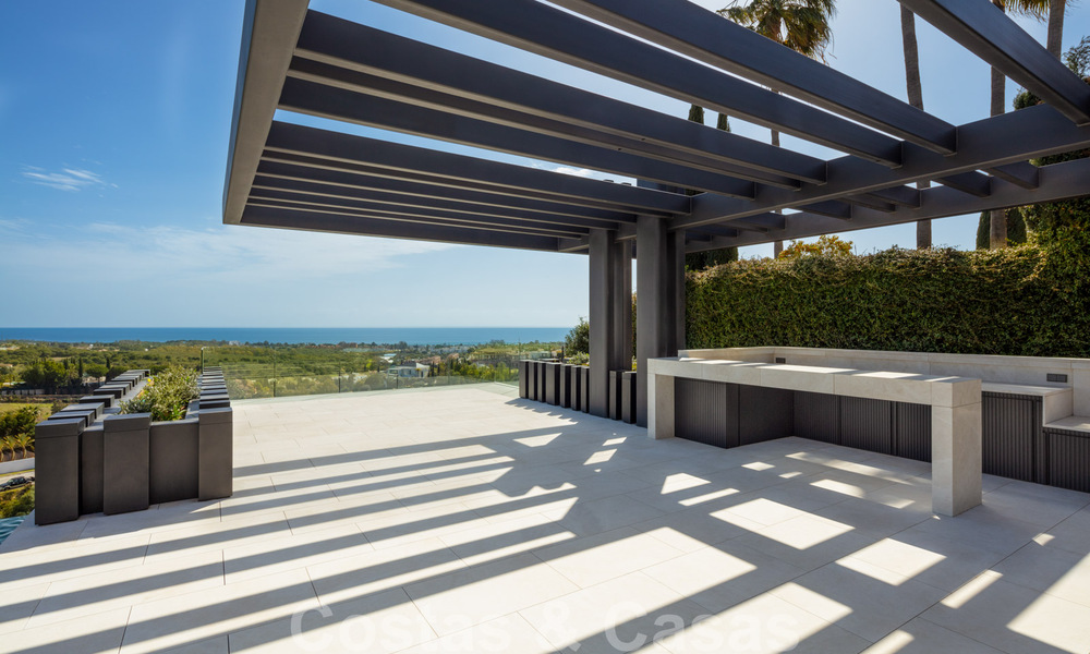 New, modern, majestic villa for sale, frontline golf with panoramic views in five-star golf resort in Marbella - Benahavis 38478