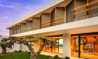 New, modern, majestic villa for sale, frontline golf with panoramic views in five-star golf resort in Marbella - Benahavis 38486 