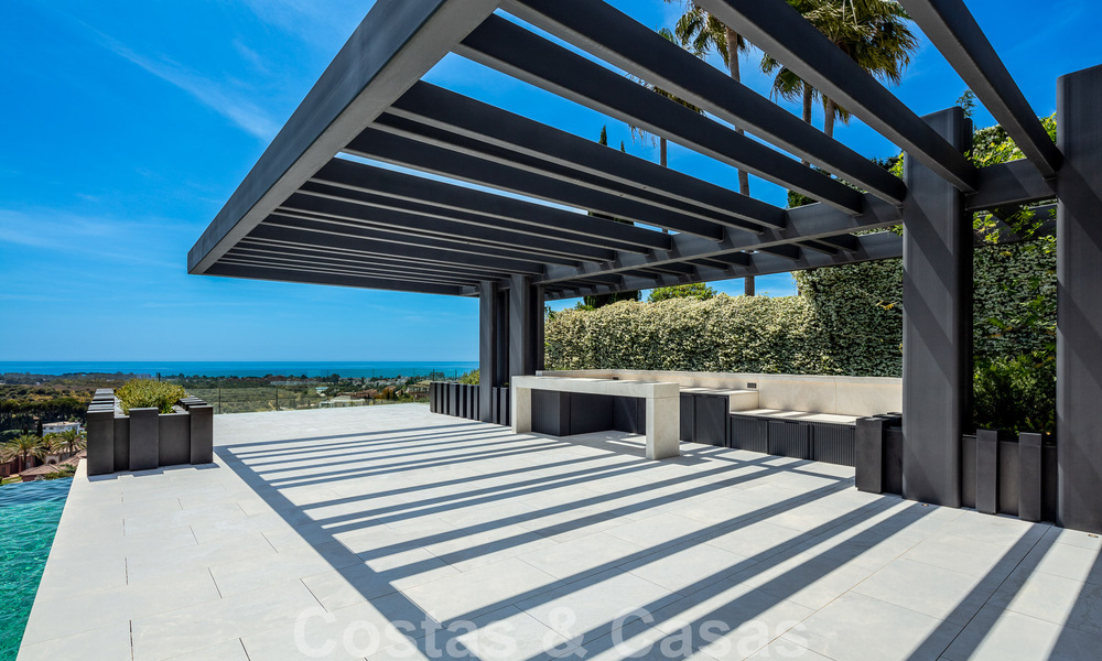 New, modern, majestic villa for sale, frontline golf with panoramic views in five-star golf resort in Marbella - Benahavis 52376