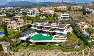 New, modern, majestic villa for sale, frontline golf with panoramic views in five-star golf resort in Marbella - Benahavis 52382 